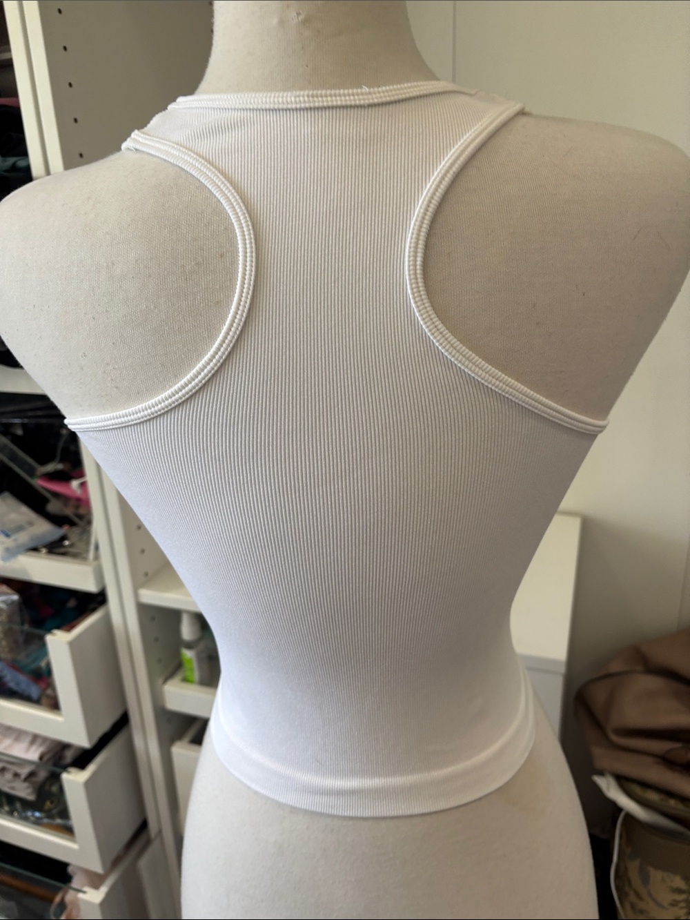 Dynamite White Ribbed Snap-Front Tank - Picture 4 of 8